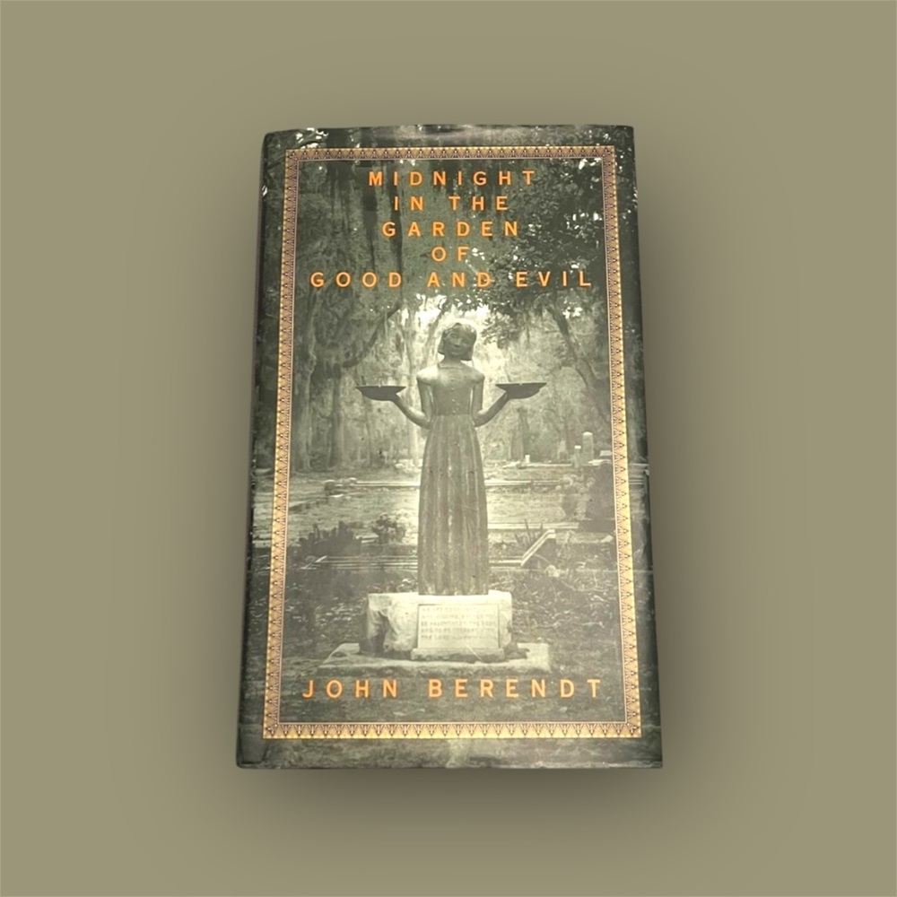 Signed Midnight in the Garden of Good and Evil ~ Vintage Hardback Nonfiction - Picture 2 of 16